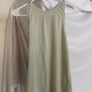 Lululemon tie back top